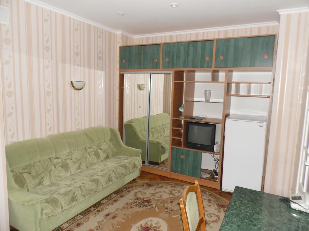 Hotel Sport Minsk Buitenkant foto